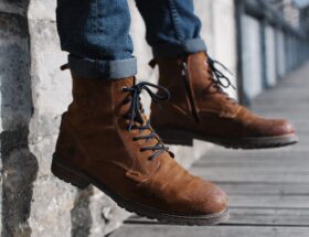 Trzewiki jako element garderoby: jak nosić je na różne okazje?